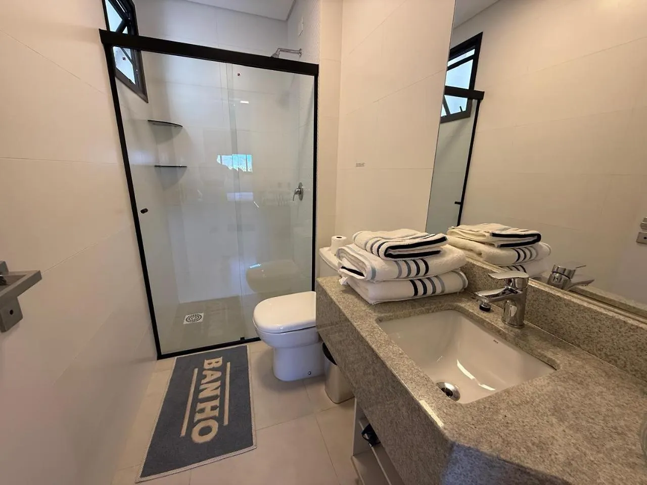 Apartamento Swami Beach Residence - Novo Campeche Florianópolis